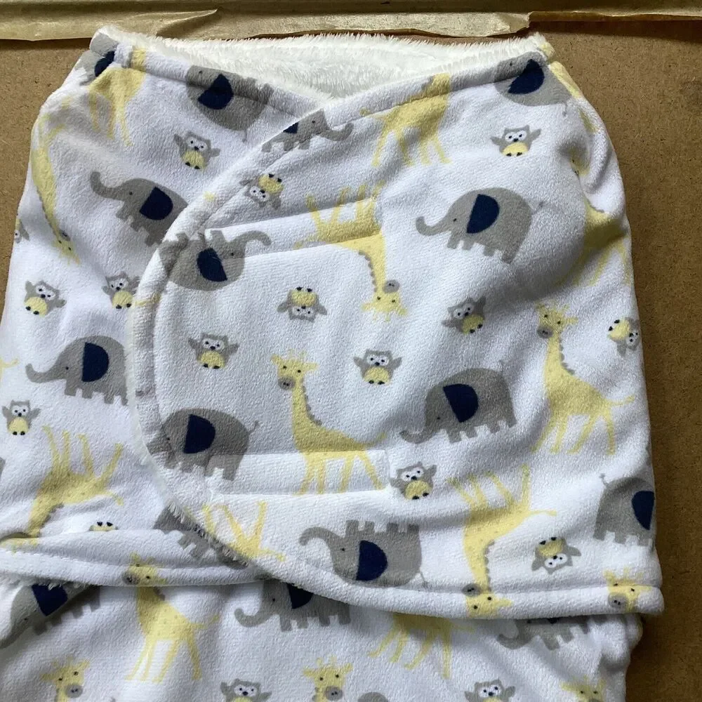 Petite L’amour White Fleece Lined Infant Wrap With Elephants, Giraffes, And Owls